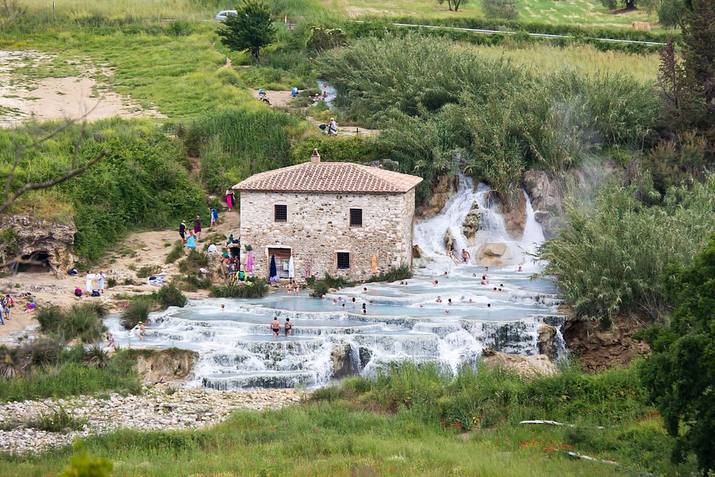saturnia-hot-springs-tuscany