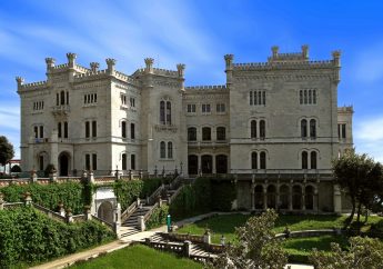 Il Castello di Miramare sul Golfo di Trieste